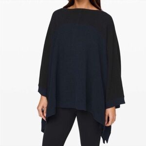 LULULEMON one size fits most, blue and black shawl